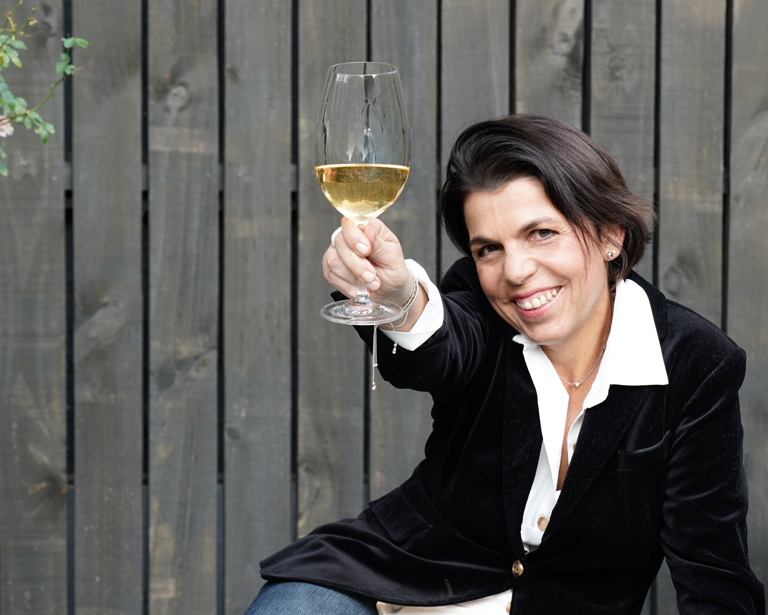 PRUEBA ESTE VINO TE VA A ENCANTAR!