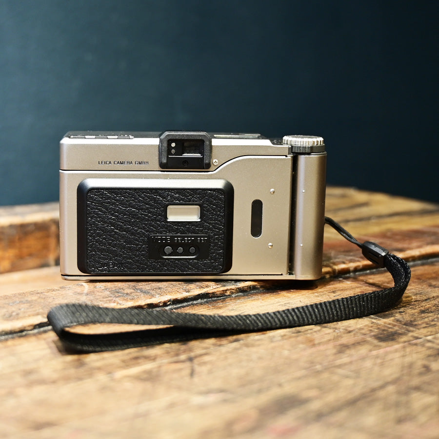 Cámara fotográfica Leica Minilux