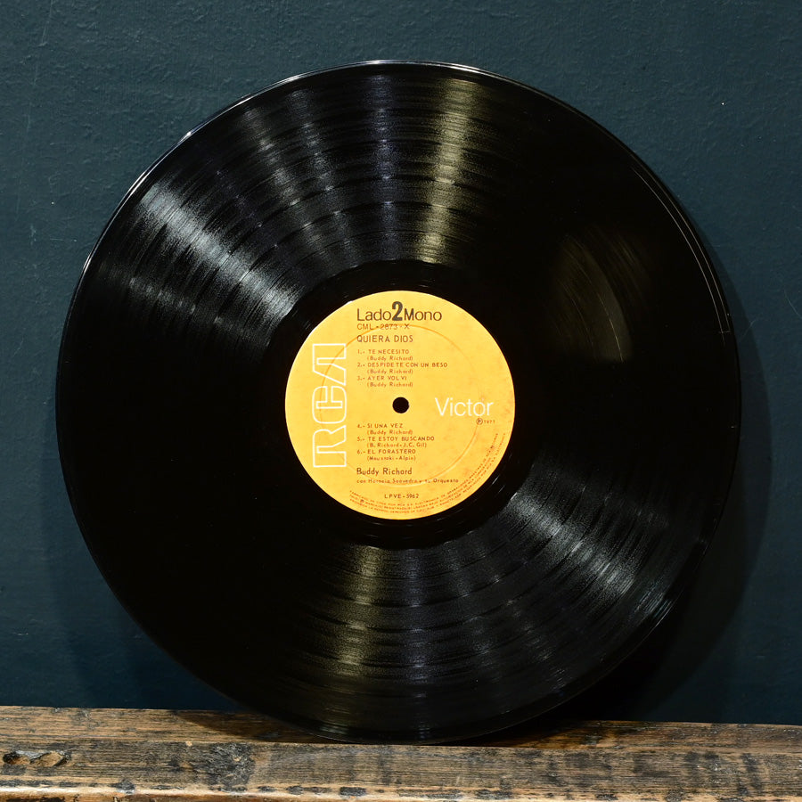 Long Play "Quiera Dios" de Buddy Richard
