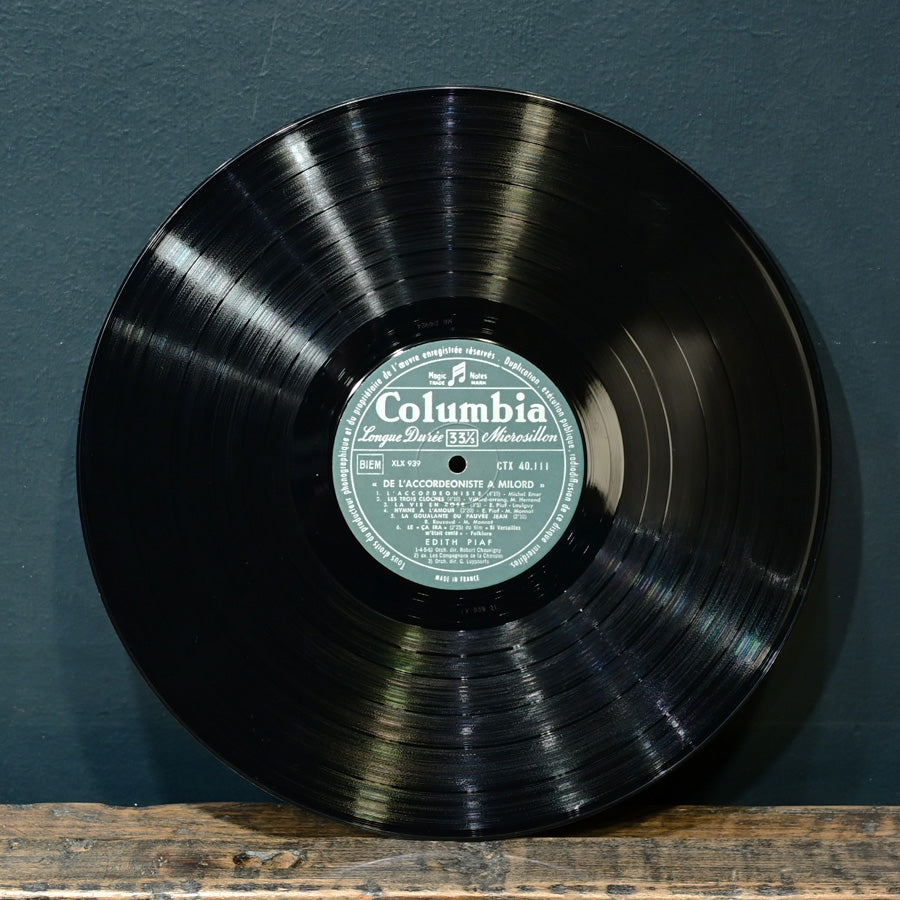Long Play "De L'Accordeoniste a Milord" de Edith Piaf edición francesa 1965