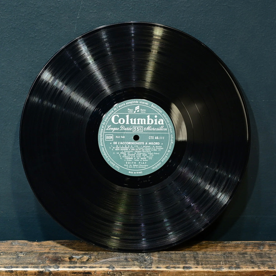 Long Play "De L'Accordeoniste a Milord" de Edith Piaf edición francesa 1965