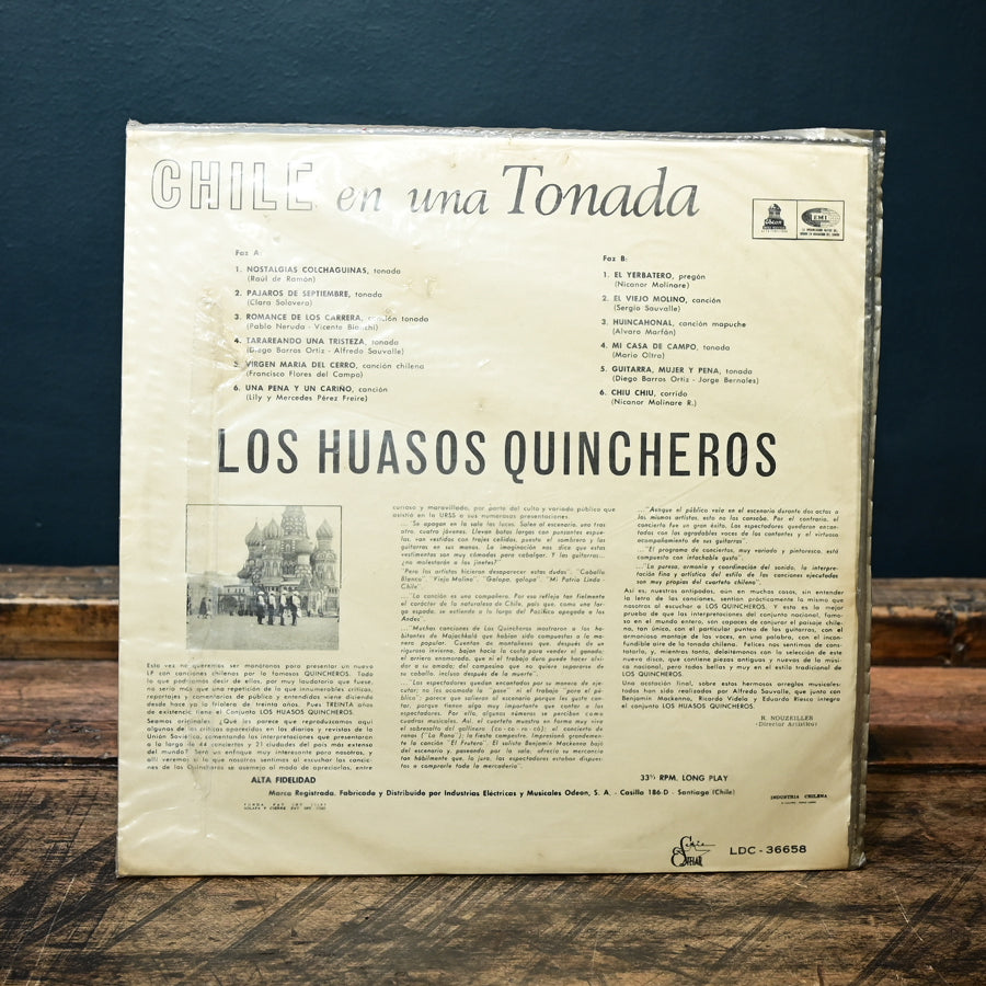 Long Play "Chile en una Tonada" por Los Huasos Quincheros 1967