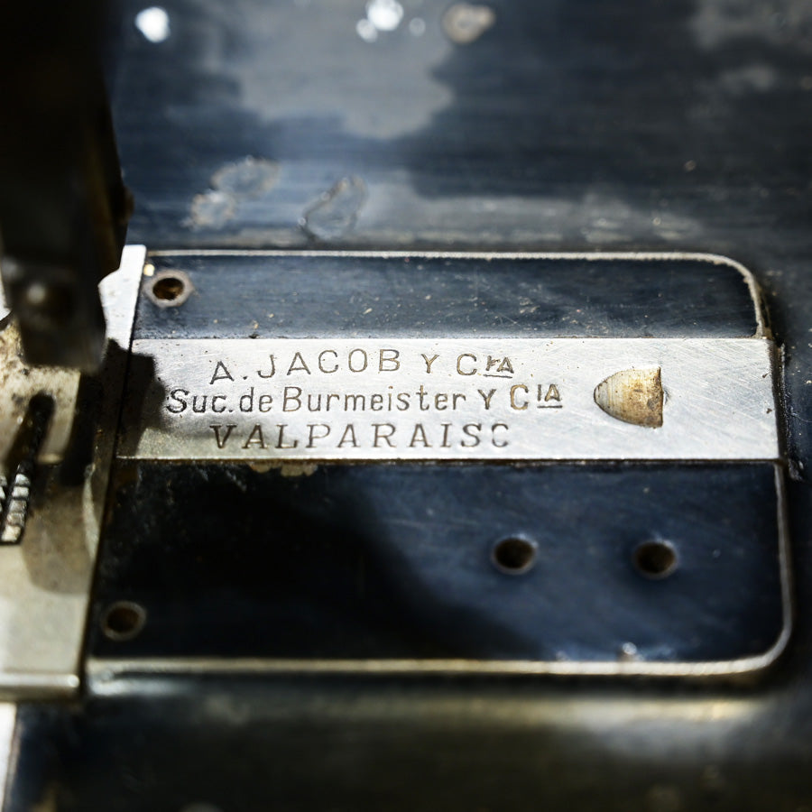 Máquina de coser Burmeister