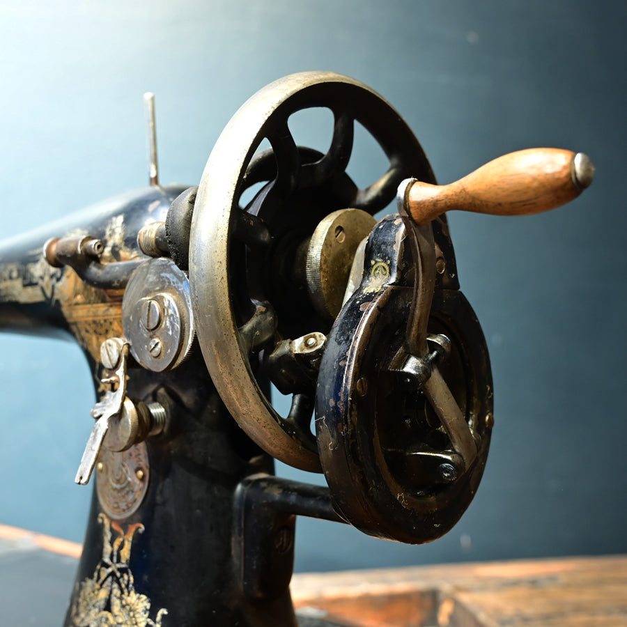 Máquina de coser Singer 128