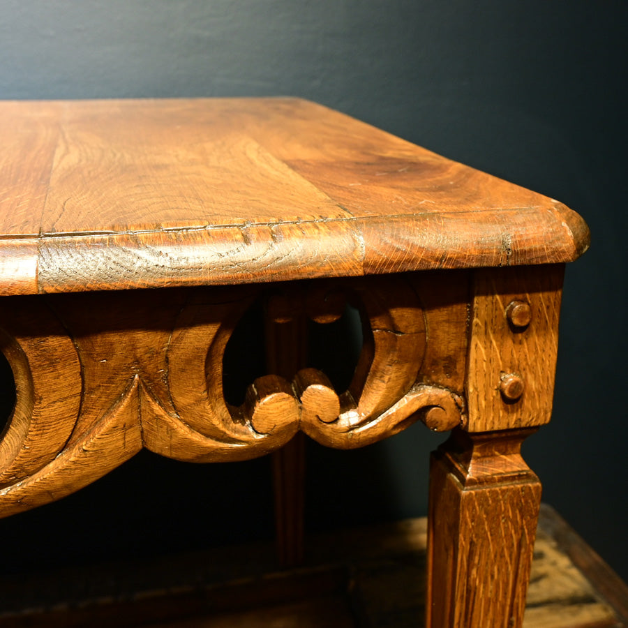 Mesa lateral encina tallada