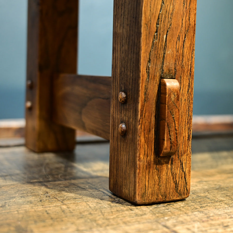 Mesita baja en roble