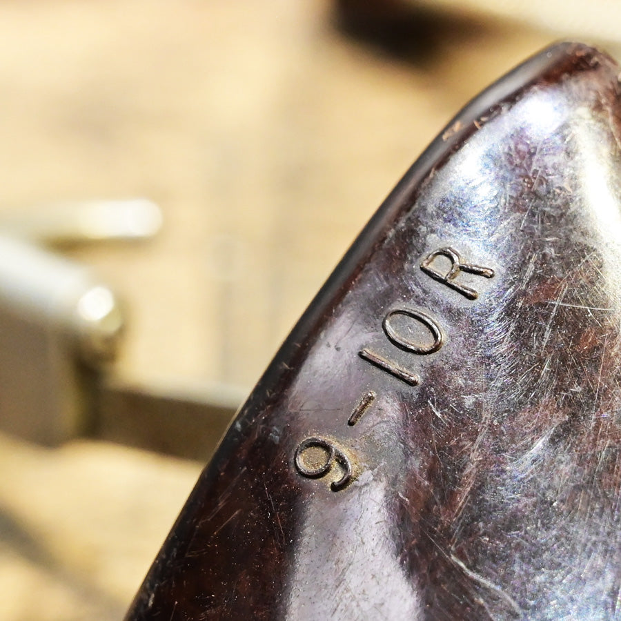 Par de Hormas de baquelita