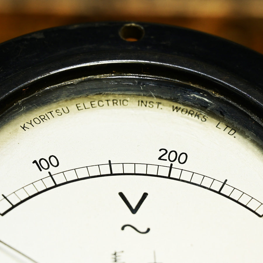 Voltimetro Kyoritsu