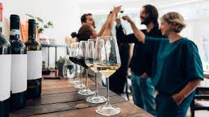 LOS MEJORES EMBAJADORES DEL VINO CHILENO SOMOS NOSOTROS MISMOS