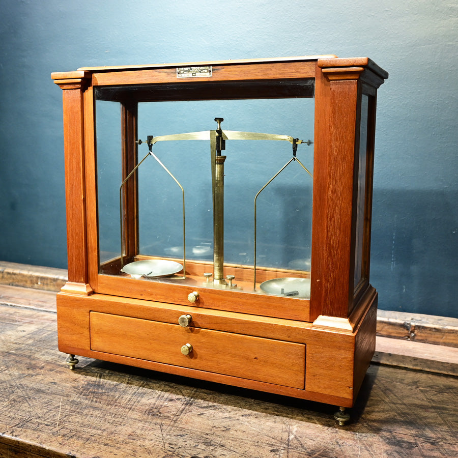Balanza de precisión Henry Troemner