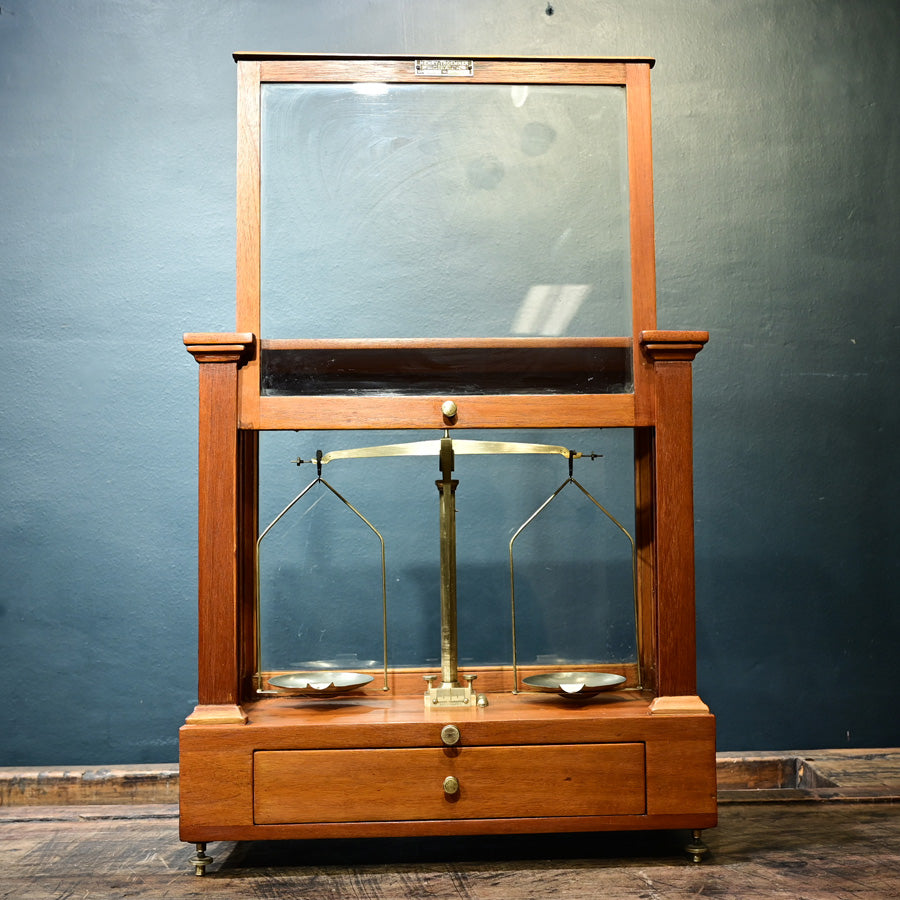 Balanza de precisión Henry Troemner