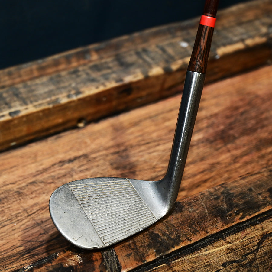 Hierro de golf de Arturo Mori