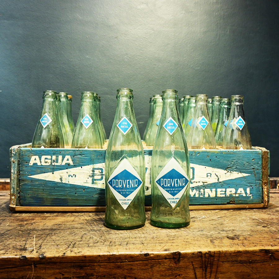 Jaba de botellas de agua mineral