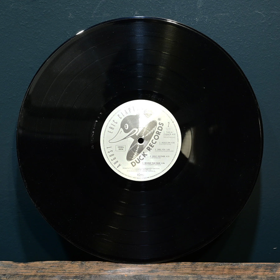 Long Play "August" de Eric Clapton edición alemana 1986