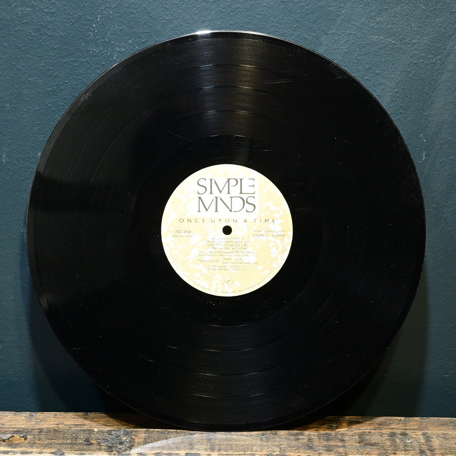 Long Play "Once Upon a Time" de Simple Minds edición alemana de 1985