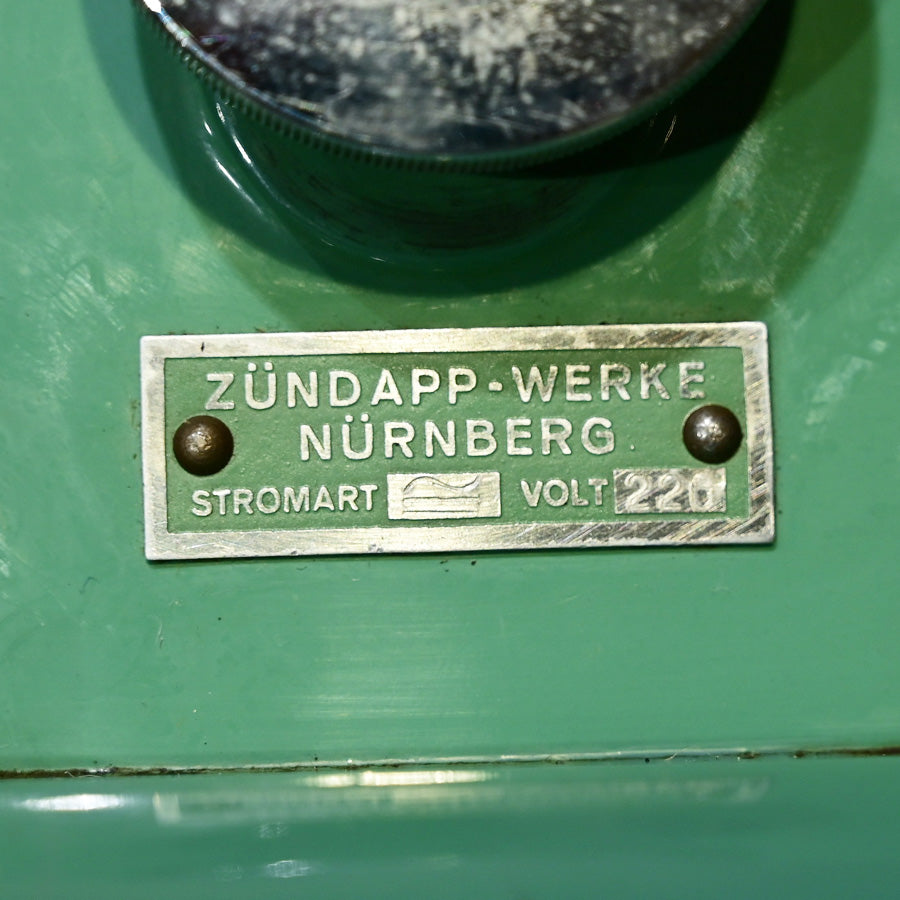 Máquina de coser Zündapp