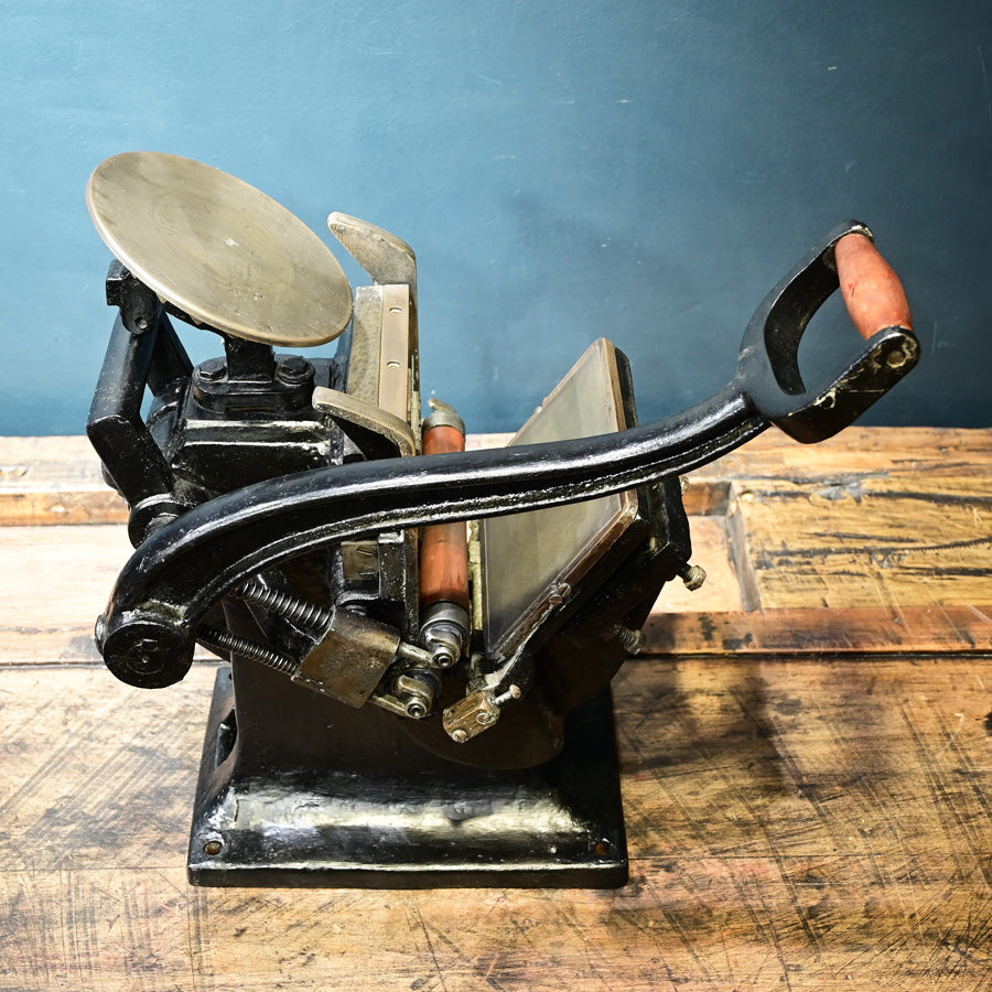 Maquina de impresión letterpress