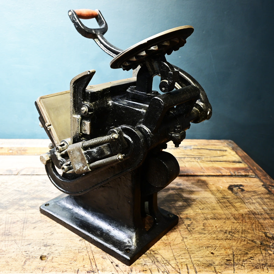 Maquina de impresión letterpress