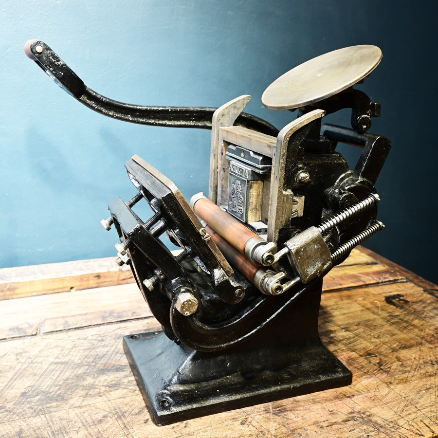 Maquina de impresión letterpress