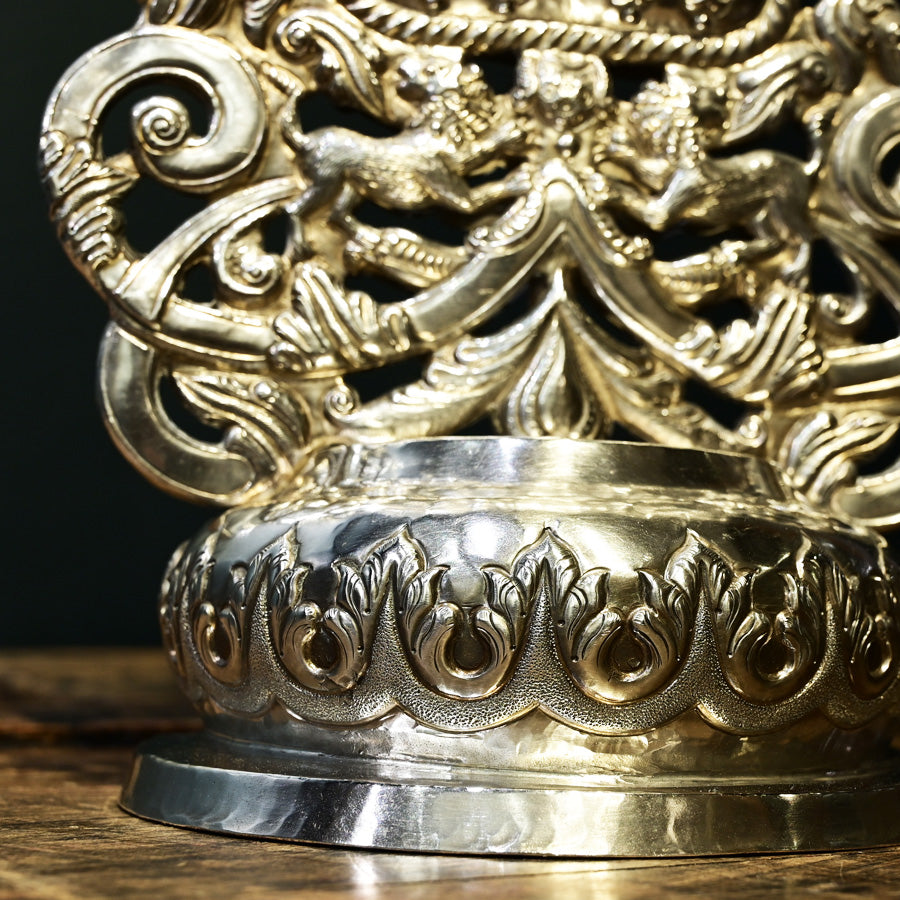 Par de candelabros de plata