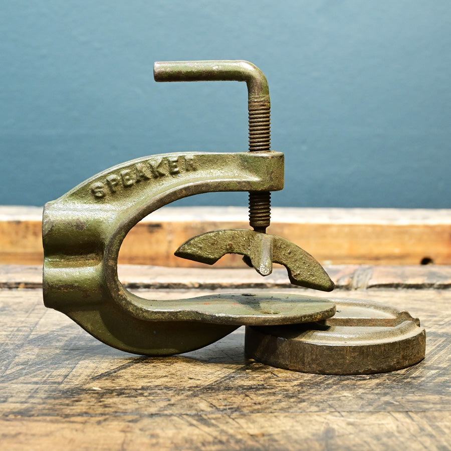 Prensa de vulcanización Speaker