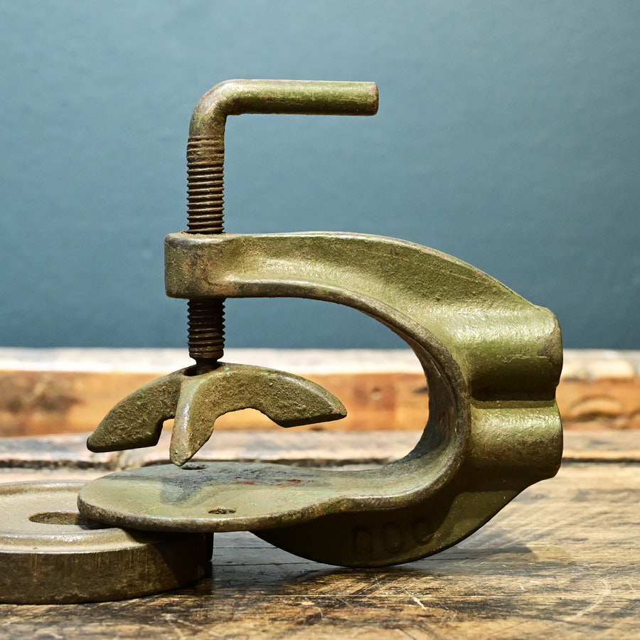 Prensa de vulcanización Speaker