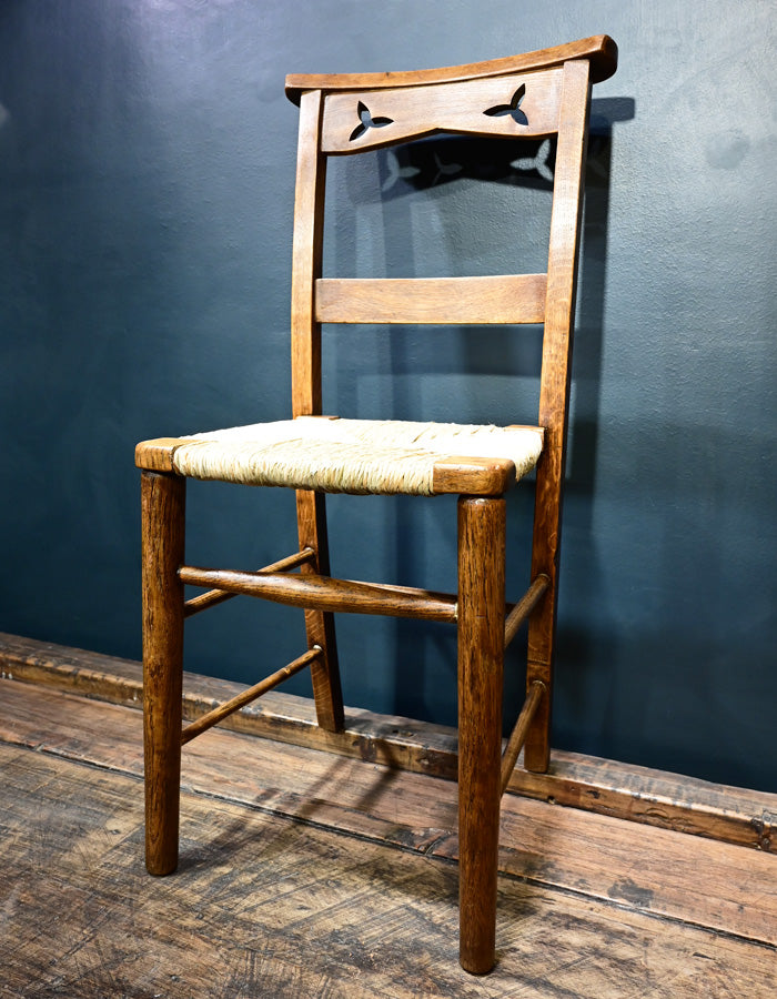 Silla de capilla en roble americano